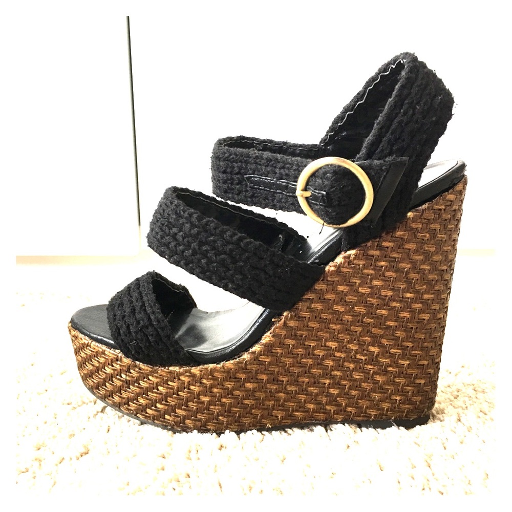 Black rope wedges